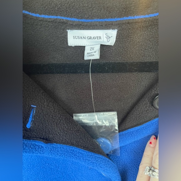 Susan Graver Weekend Reversible Polar Fleece Coat - Picture 3 of 3